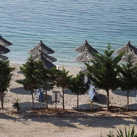 Kalcuni 4* Sarande
